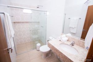 Hotel Don Tani Bathroom