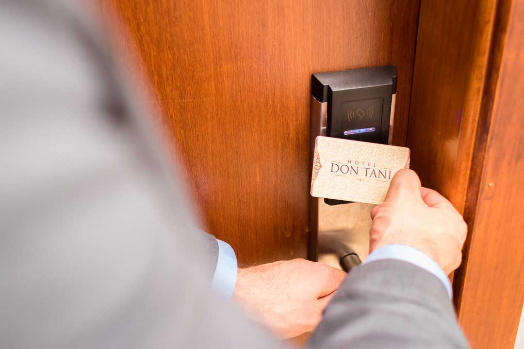 Hotel Don Tani Room Lock